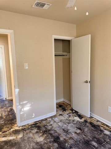 2055 Linear Street, Shreveport, LA 71107