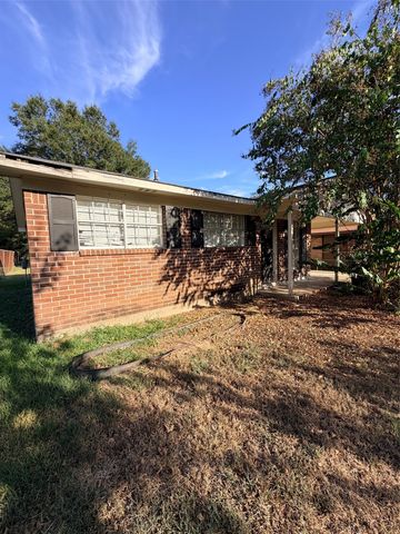 2055 Linear Street, Shreveport, LA 71107