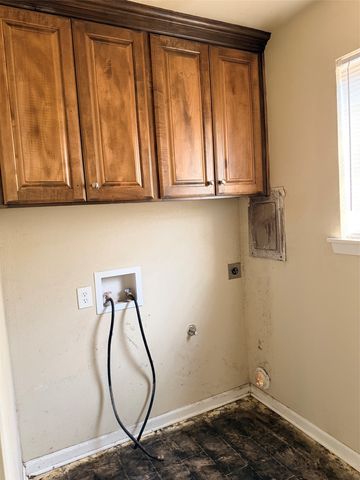 2055 Linear Street, Shreveport, LA 71107