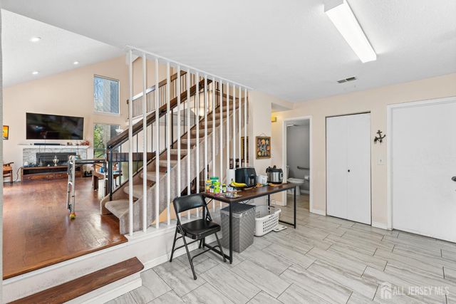 544 Westgate Drive, Edison, NJ 08820