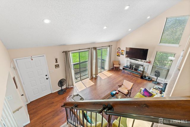 544 Westgate Drive, Edison, NJ 08820