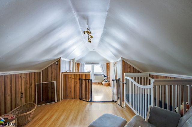 8 Pallant Ave, Linden City, NJ 07036
