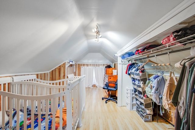 8 Pallant Ave, Linden City, NJ 07036