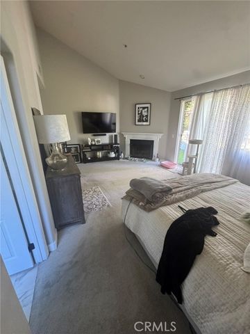 17645 Lemarsh Street, Northridge (los Angeles), CA 91325