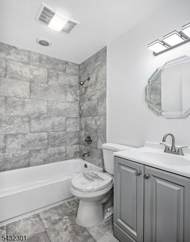 9 Madison Ave 18, Paterson City, NJ 07524