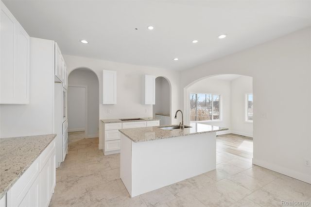 29700 Red Fox Lane, Chesterfield Township, MI 48047