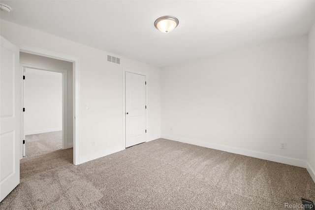 29700 Red Fox Lane, Chesterfield Township, MI 48047