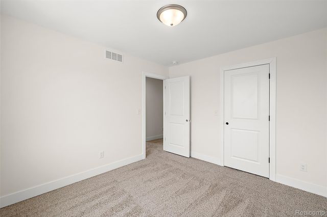 29700 Red Fox Lane, Chesterfield Township, MI 48047