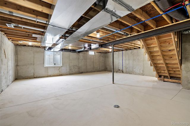 29700 Red Fox Lane, Chesterfield Township, MI 48047