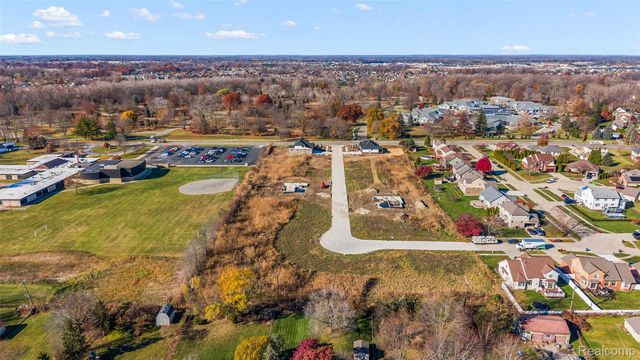 29700 Red Fox Lane, Chesterfield Township, MI 48047