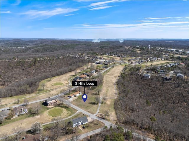S Hills Loop, Holiday Island, AR 72631