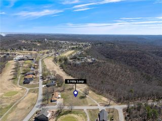 S Hills Loop, Holiday Island, AR 72631