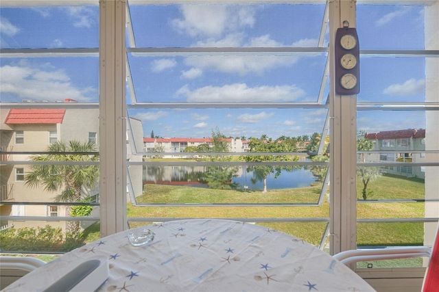 3051 Sunrise Lakes Drive 302, Fort Lauderdale, FL 33322