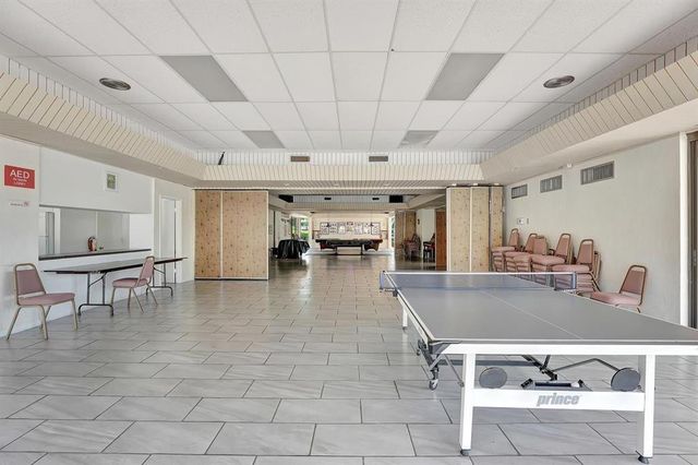 3051 Sunrise Lakes Drive 302, Fort Lauderdale, FL 33322