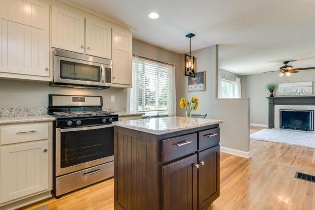 2194 Ridgecliff Road, Columbus, OH 43221