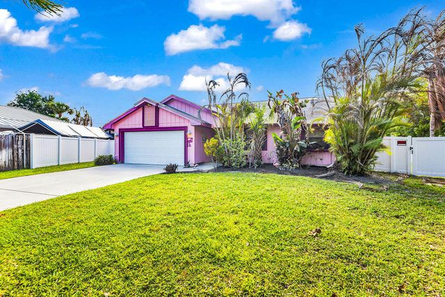 2024 NE 24th Street, Jensen Beach, FL 34957