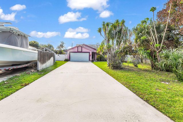 2024 NE 24th Street, Jensen Beach, FL 34957