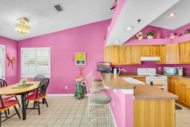 2024 NE 24th Street, Jensen Beach, FL 34957