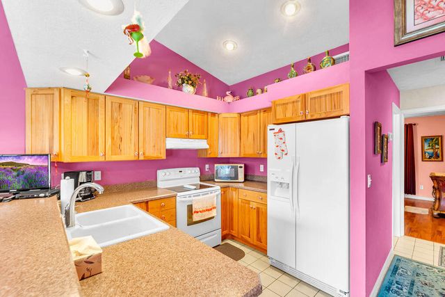 2024 NE 24th Street, Jensen Beach, FL 34957