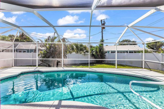 2024 NE 24th Street, Jensen Beach, FL 34957