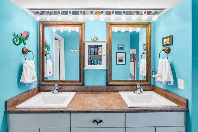 2024 NE 24th Street, Jensen Beach, FL 34957