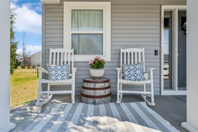6903 Underwood Ave SW, Cedar Rapids, IA 52404