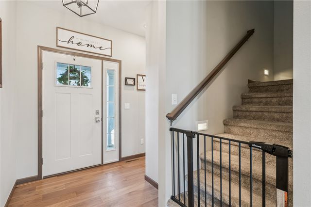 6903 Underwood Ave SW, Cedar Rapids, IA 52404