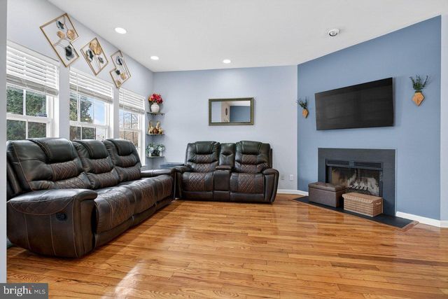 14 TASLEY CT, Robbinsville, NJ 08691