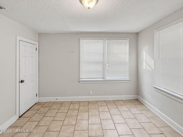 8030 HAWTHORNE Street, Jacksonville, FL 32208