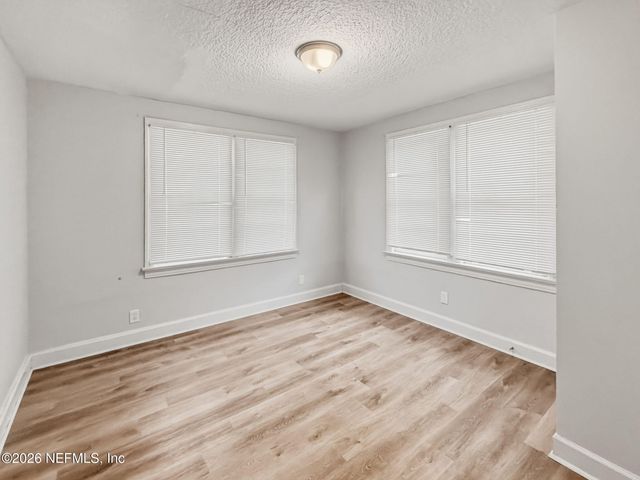 8030 HAWTHORNE Street, Jacksonville, FL 32208