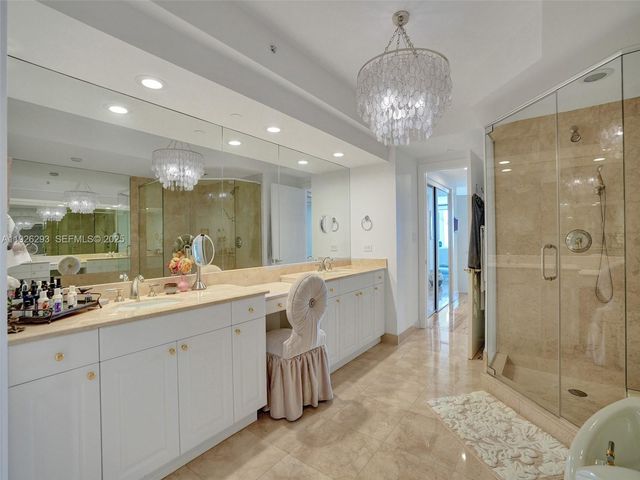 3201 NE 183rd Street 704, Aventura, FL 33160