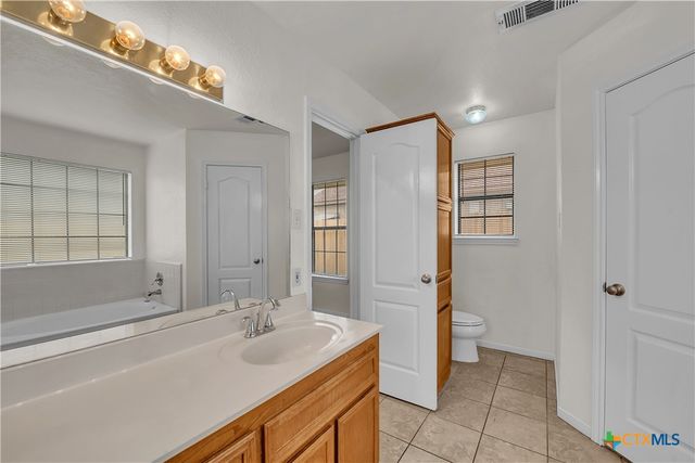 4805 Glenoak Drive, Killeen, TX 76542