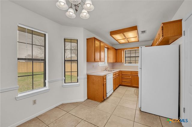 4805 Glenoak Drive, Killeen, TX 76542