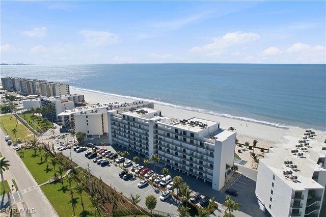 25810 Hickory BLVD 105, Bonita Springs, FL 34134