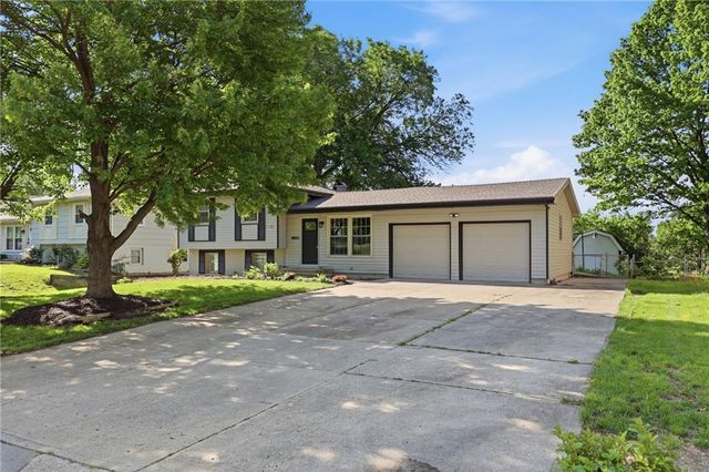 3401 NE 67th Street, Gladstone, MO 64119