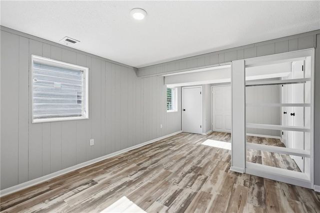 3401 NE 67th Street, Gladstone, MO 64119