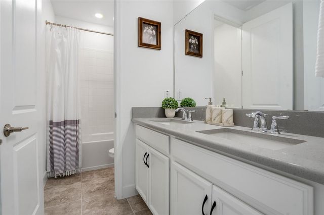 34068 CASTAWAY LOOP, Wesley Chapel, FL 33543