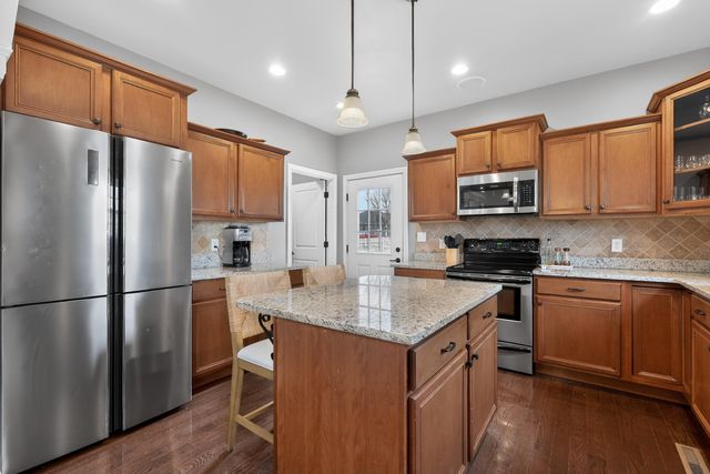 115 Falls Creek Drive, Georgetown, KY 40324