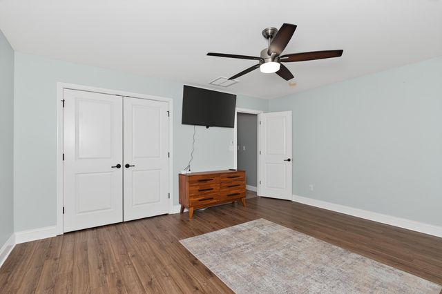 115 Falls Creek Drive, Georgetown, KY 40324