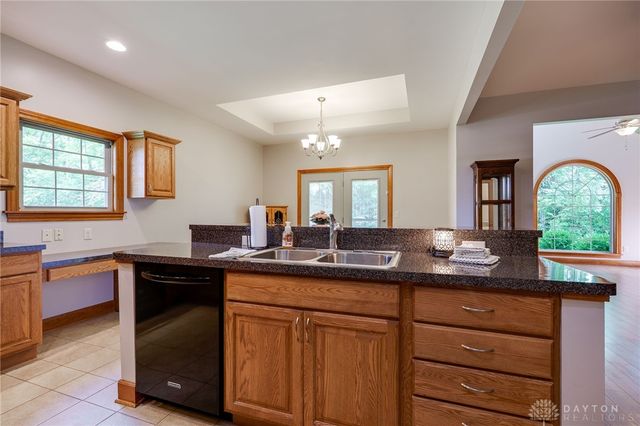 106 Rebecca Circle, Englewood, OH 45322