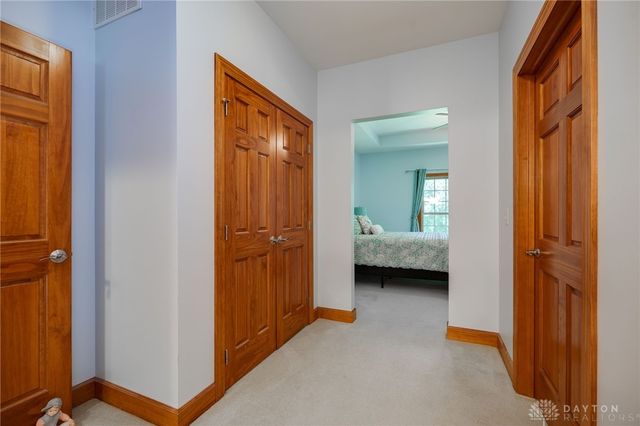 106 Rebecca Circle, Englewood, OH 45322