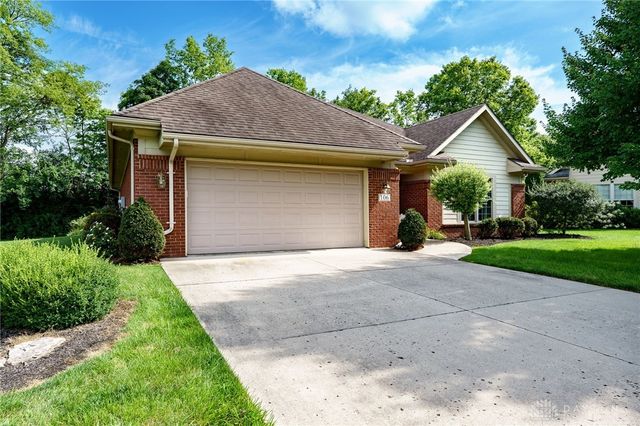 106 Rebecca Circle, Englewood, OH 45322