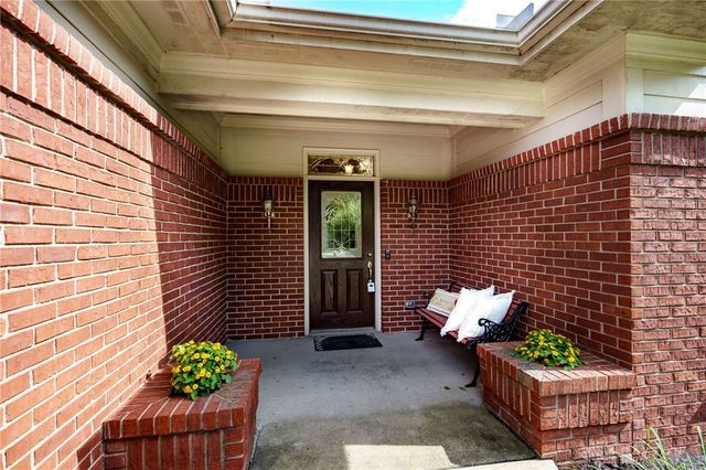 106 Rebecca Circle, Englewood, OH 45322