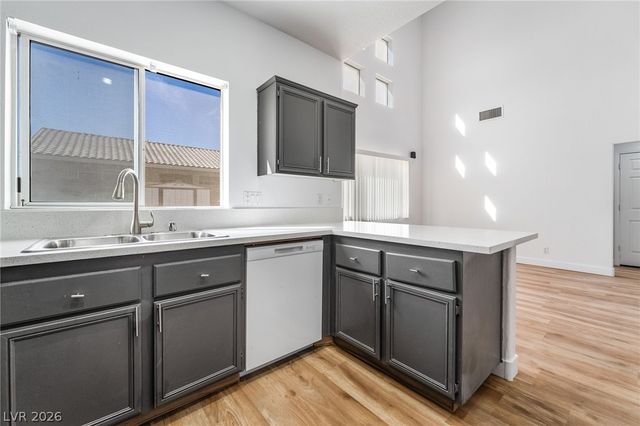 1011 Park Bridge Avenue, Las Vegas, NV 89123