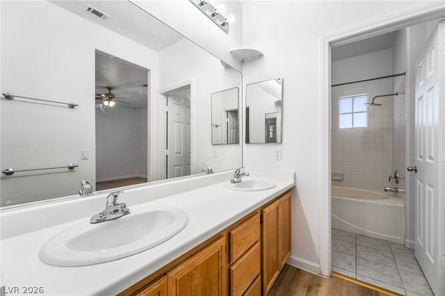 1011 Park Bridge Avenue, Las Vegas, NV 89123