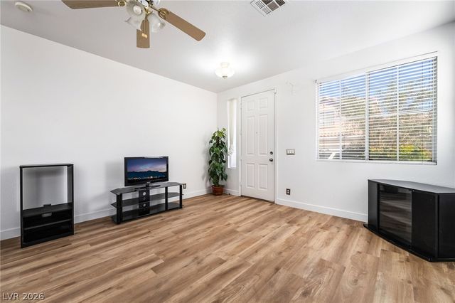 1011 Park Bridge Avenue, Las Vegas, NV 89123