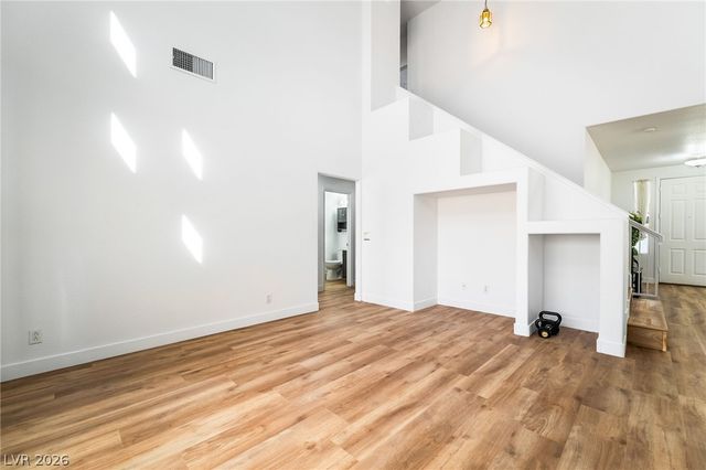 1011 Park Bridge Avenue, Las Vegas, NV 89123