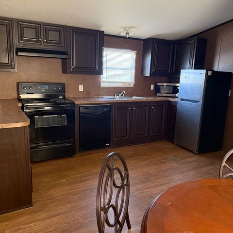 815 W 40th St, Odessa, TX 79764