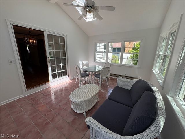 133 Southdale Boulevard, Cortland, OH 44410