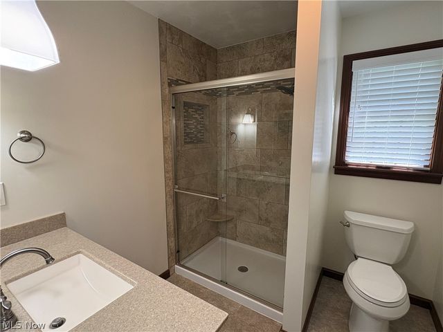 133 Southdale Boulevard, Cortland, OH 44410